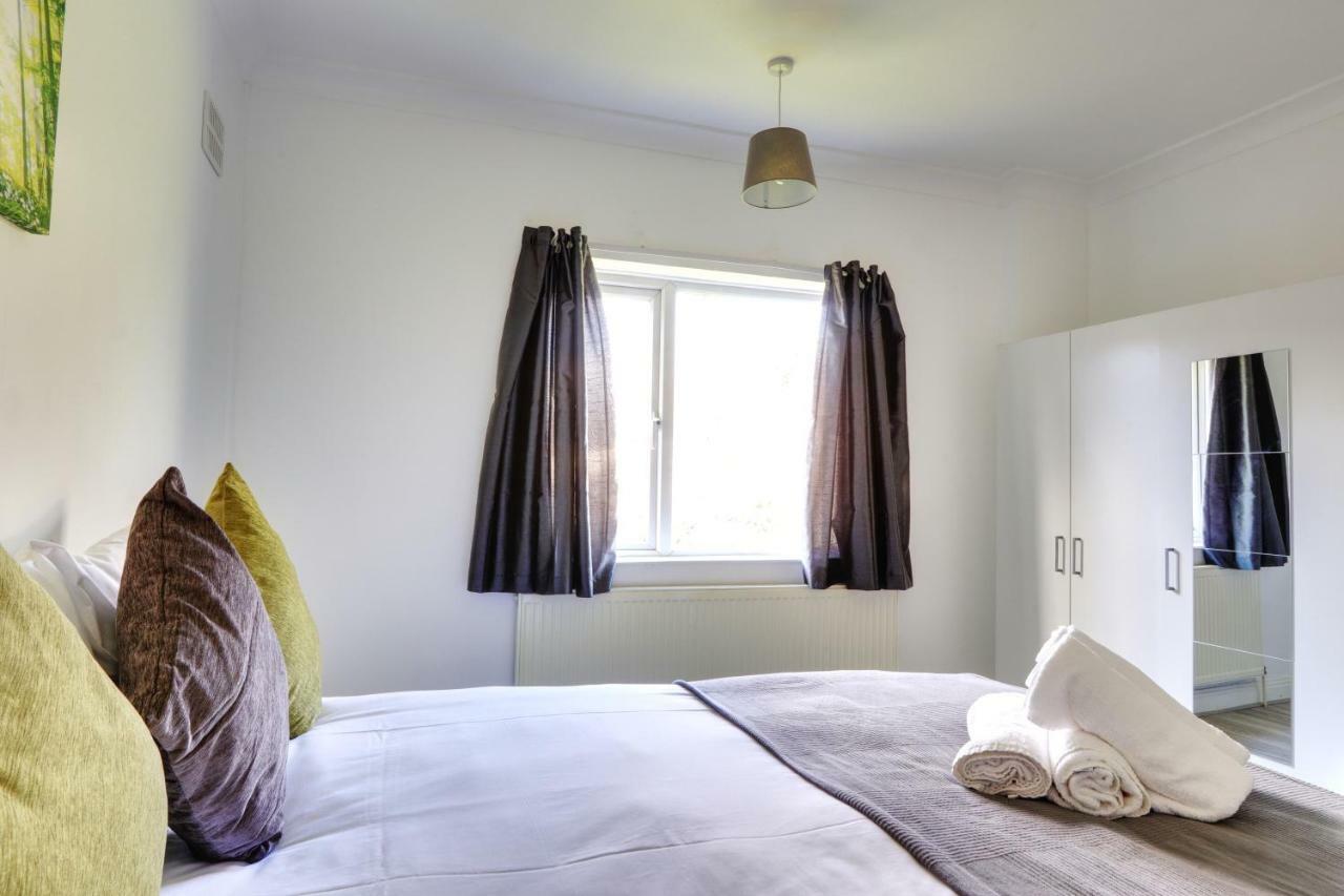 Kingswood Apartment London