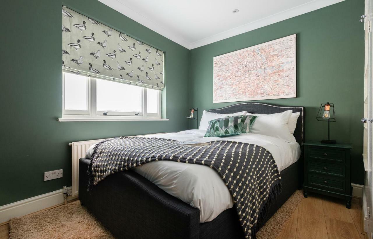 The Kensington Palace Mews - Bright & Modern 6bdr House With Garage Appartamento