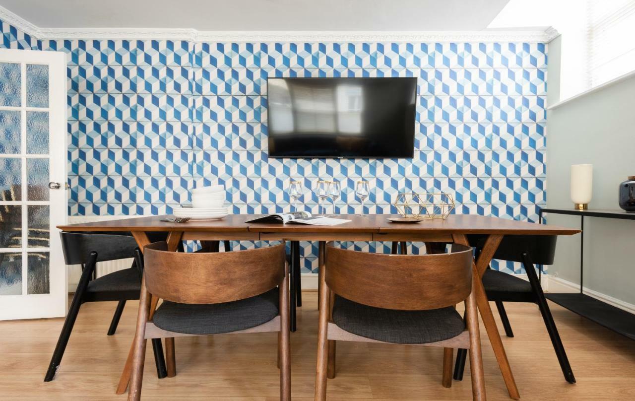 The Kensington Palace Mews - Bright & Modern 6bdr House With Garage Appartamento Londra