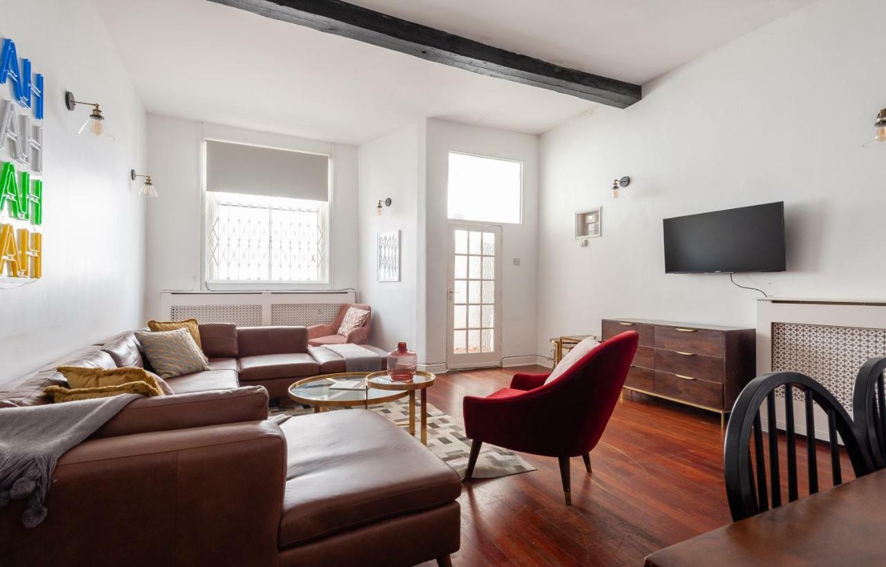 The South Kensington Mews - Lovely 5bdr *