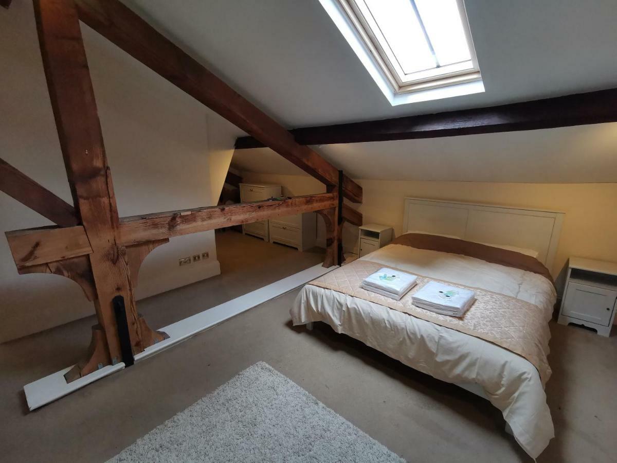 Princess Park Manor Shared Luxury Guest house *