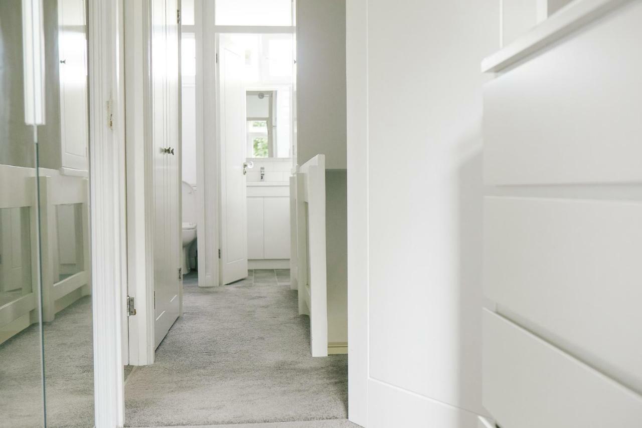 Apartment Authentic Battersea Experience *