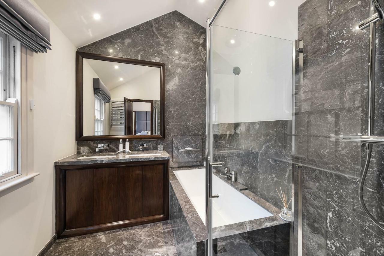 Spectacular Knightsbridge House Harrods 1 Minute *