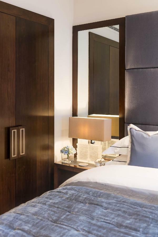 Spectacular Knightsbridge House Harrods 1 Minute * London
