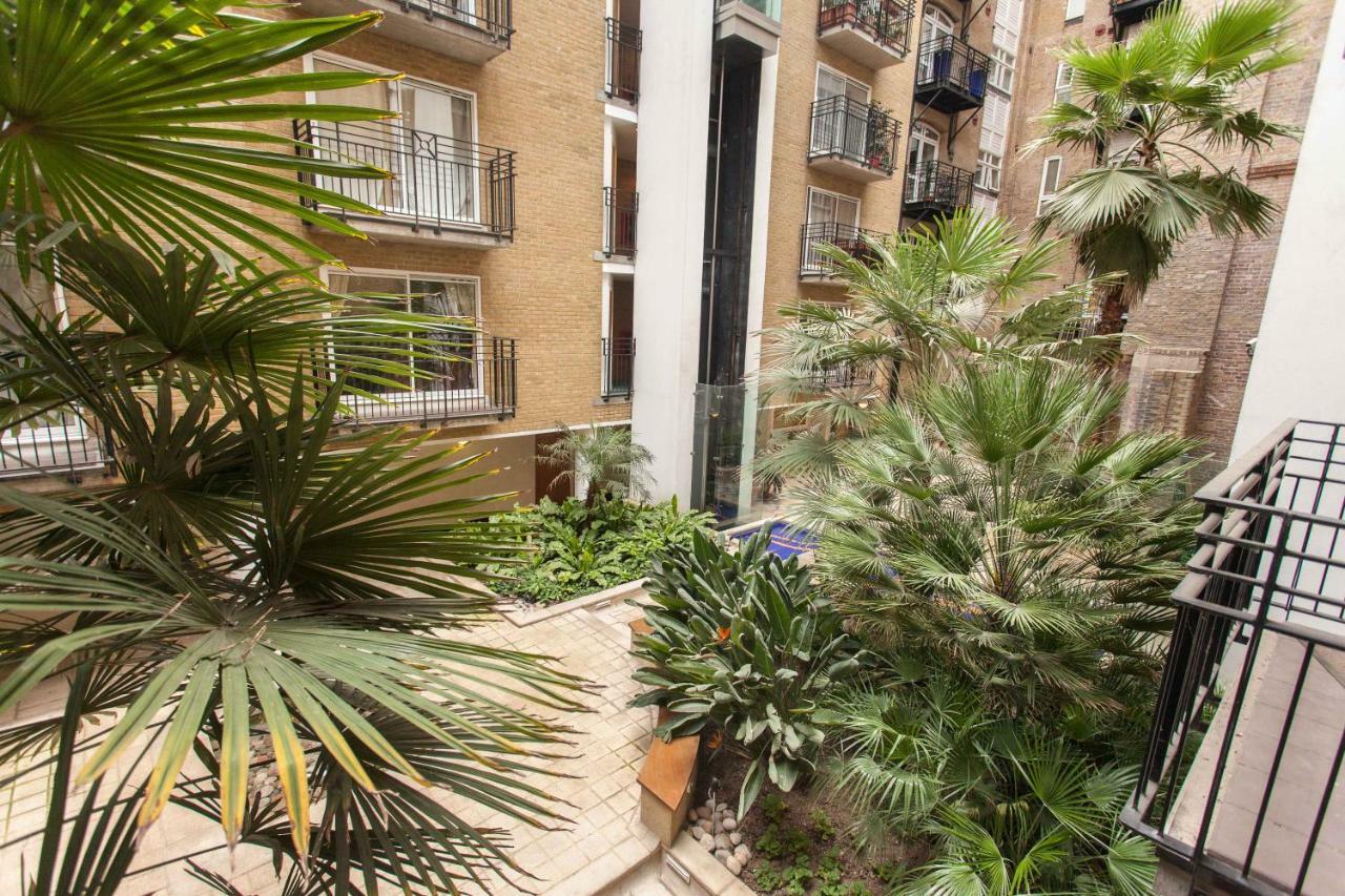 Superior 2 Bedroom St Paul's Of London