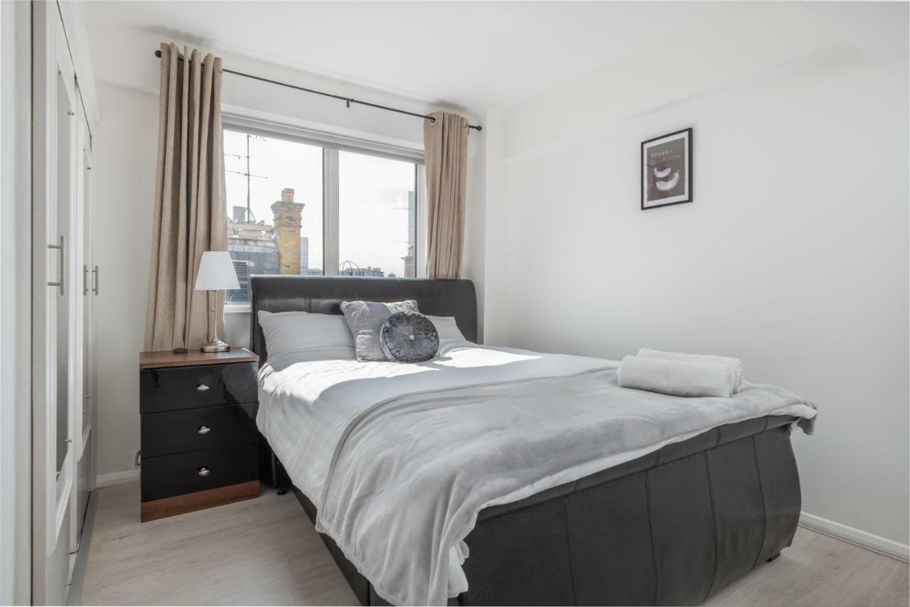 Apartment Royal Mayfair Suite, Green Park. *