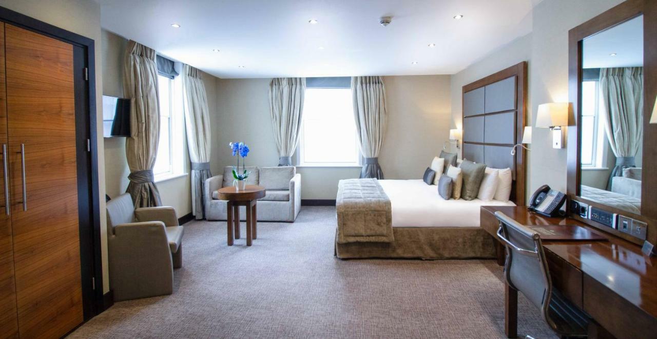 Hotel Wellington By Blue Orchid