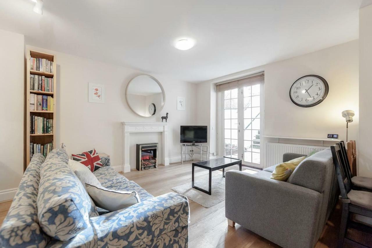 3 Bedroom Garden Flat - Location Leilighet