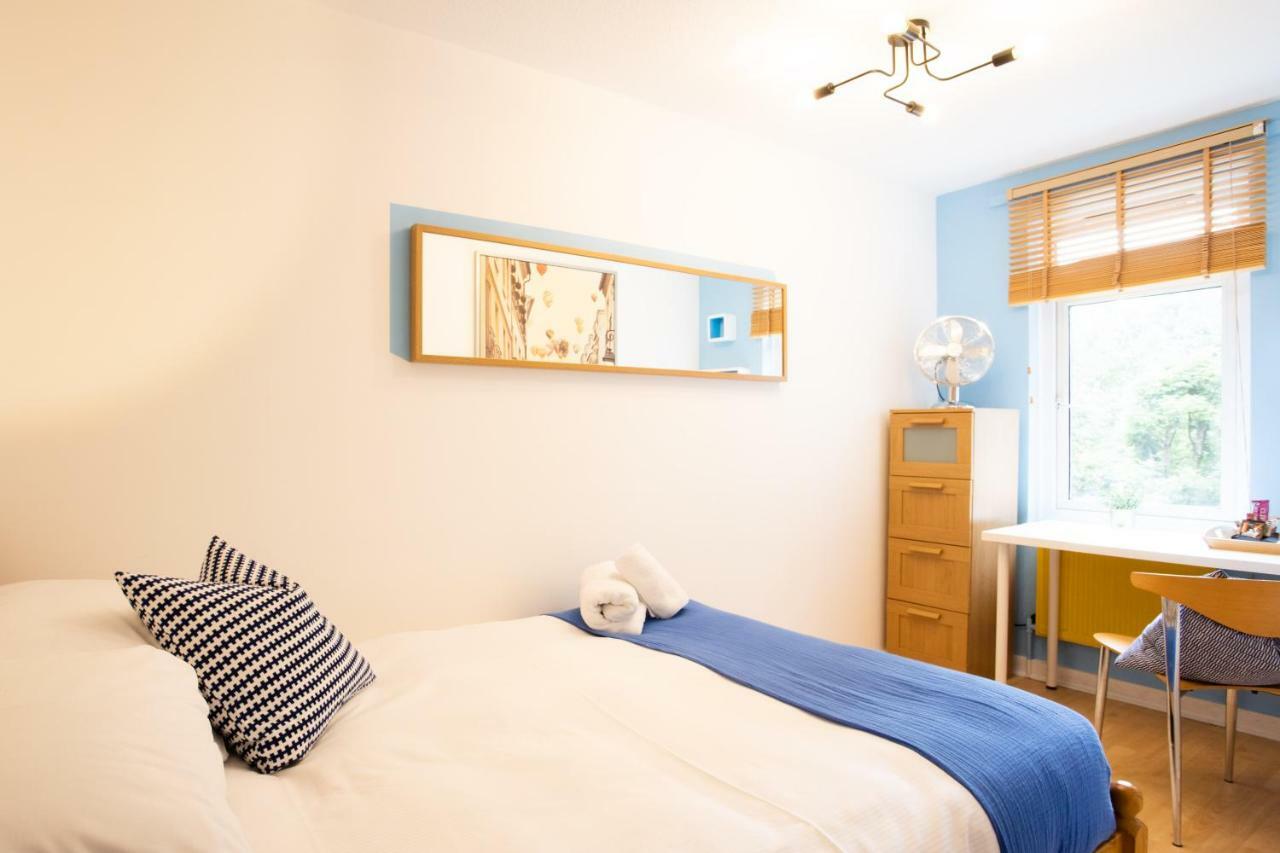 Guest house Tower Bridge Rainbow 3*