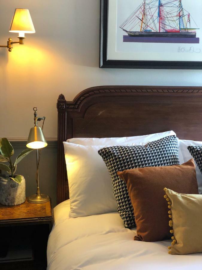 Hotel Admiral Hardy 2*