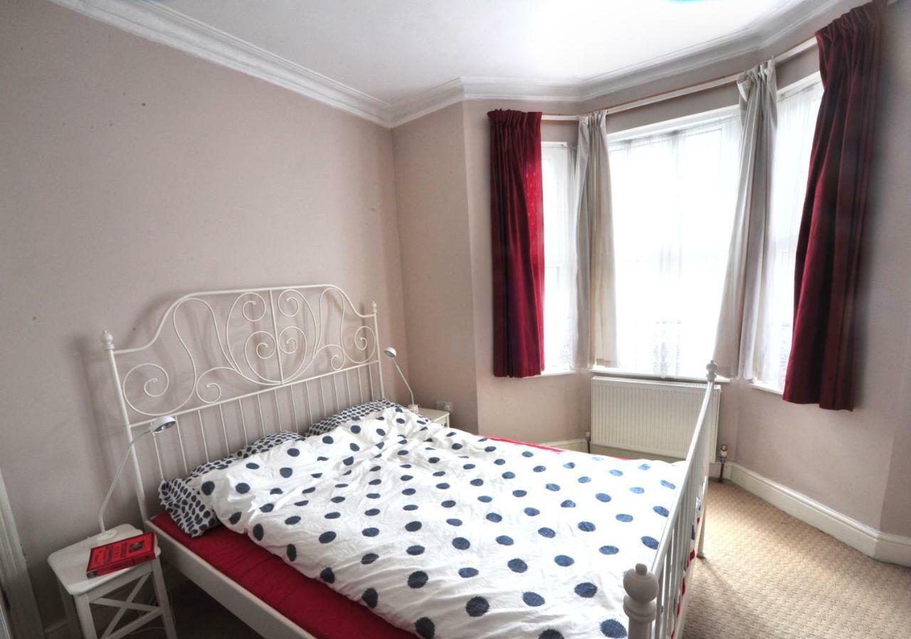 Apartment East End Garden Flat London