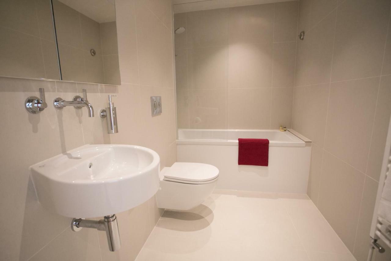 Moonside - Stunning Angel Apartment *