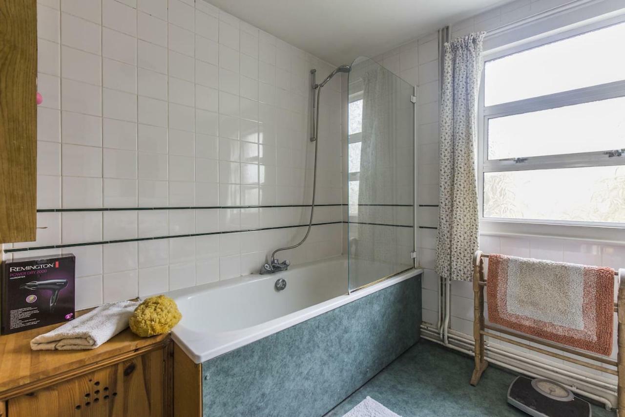 Guestready - Gorgeous Victorian Wgarden Up To 6 Guests! *
