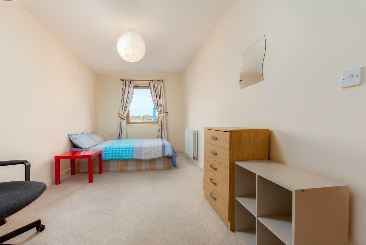 Homestay Pioneer Close *