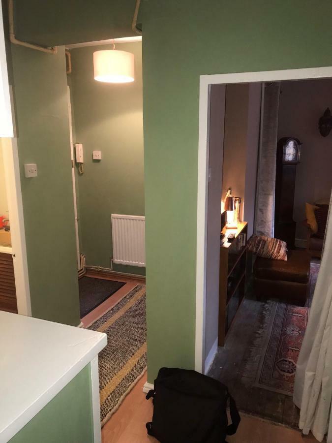 Bright,tasteful And Comfortable Flat In Trendy Shorditch. Lägenhet London