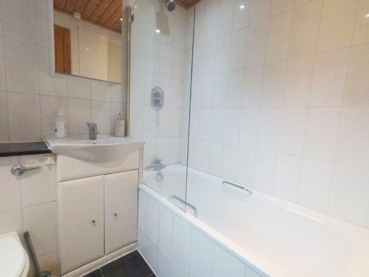 Flat 2, 6 Tauton Mews In Marylebone Apartment