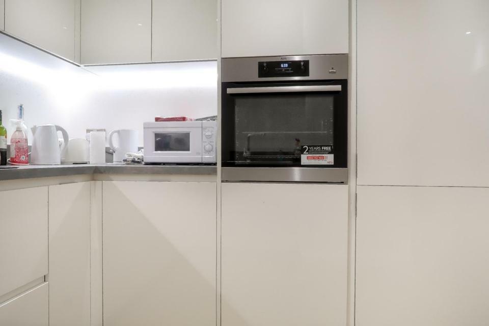 Lamington Heights - Deluxe Guest 2 * London