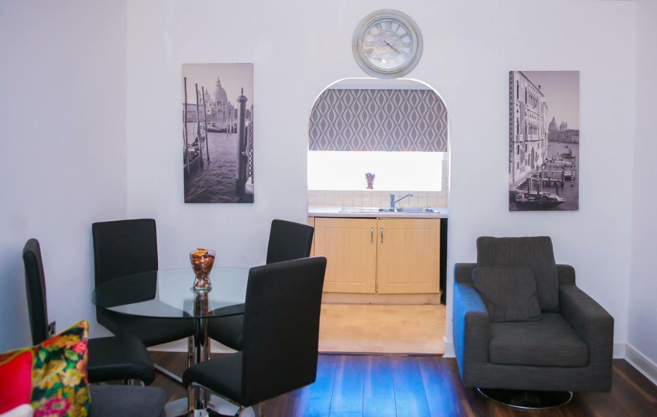 Modern 2 Bedroom