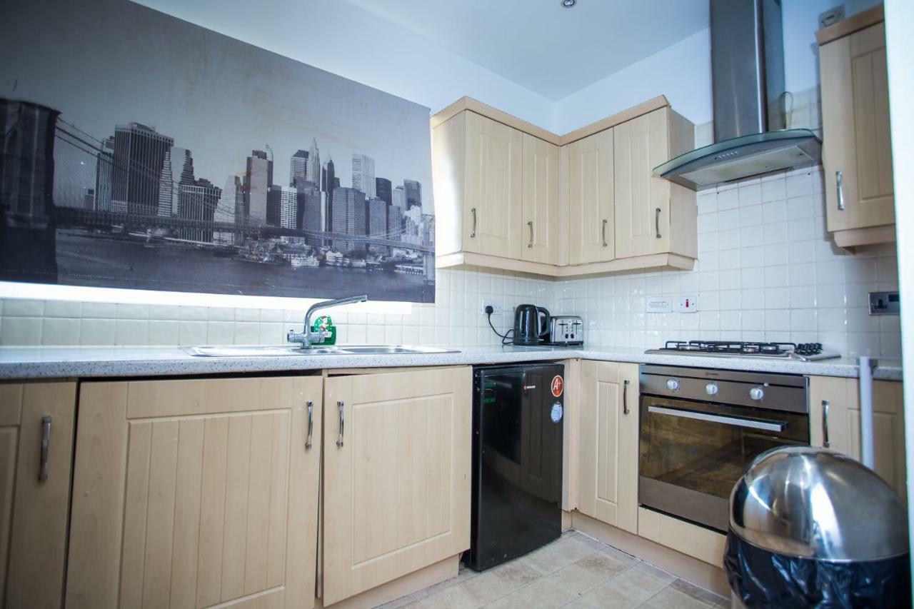 Modern 2 Bedroom * London