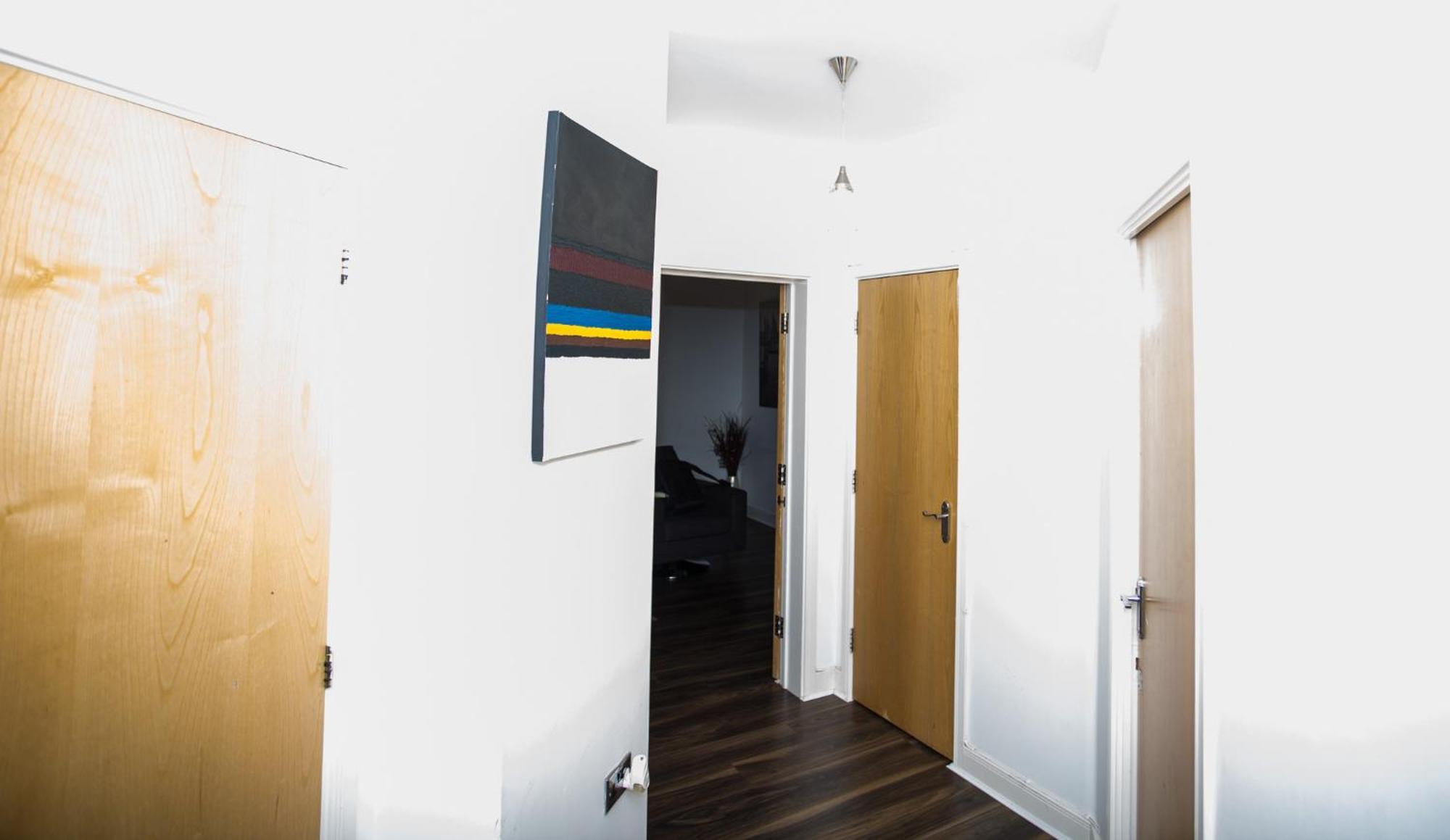 Modern 2 Bedroom