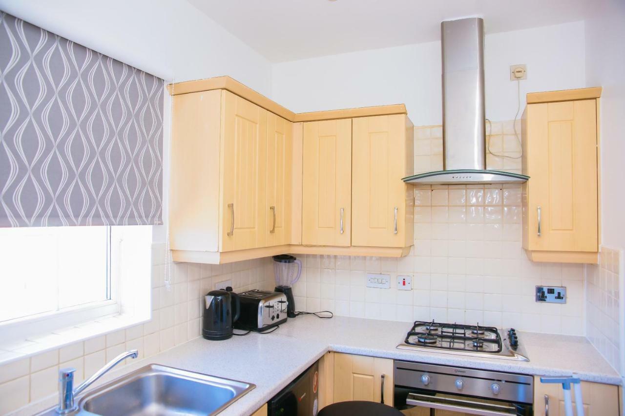 Modern 2 Bedroom * London