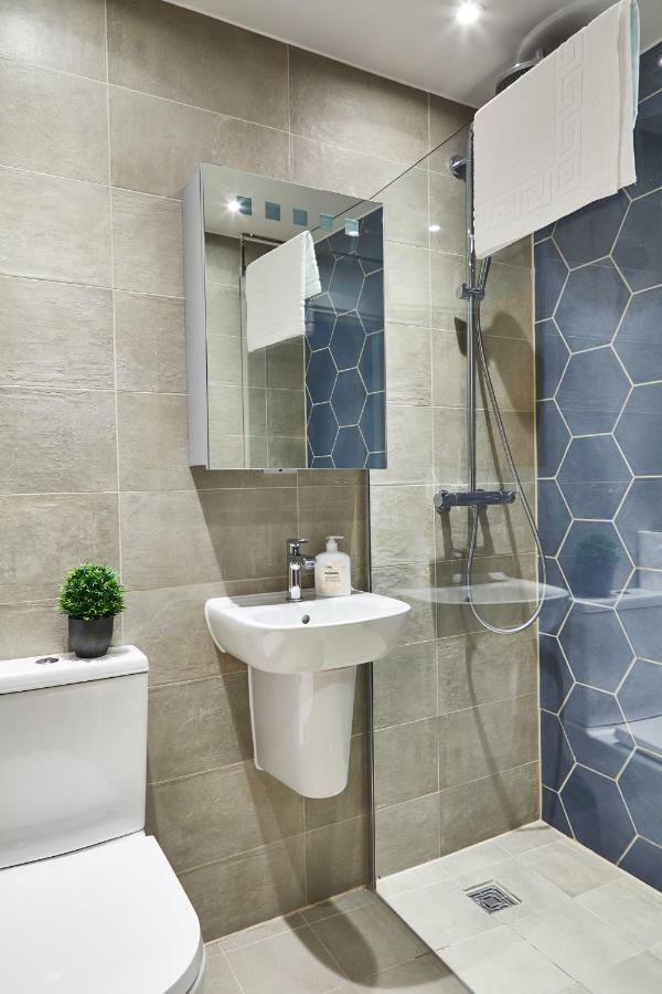 Elegant Luxury Apartment