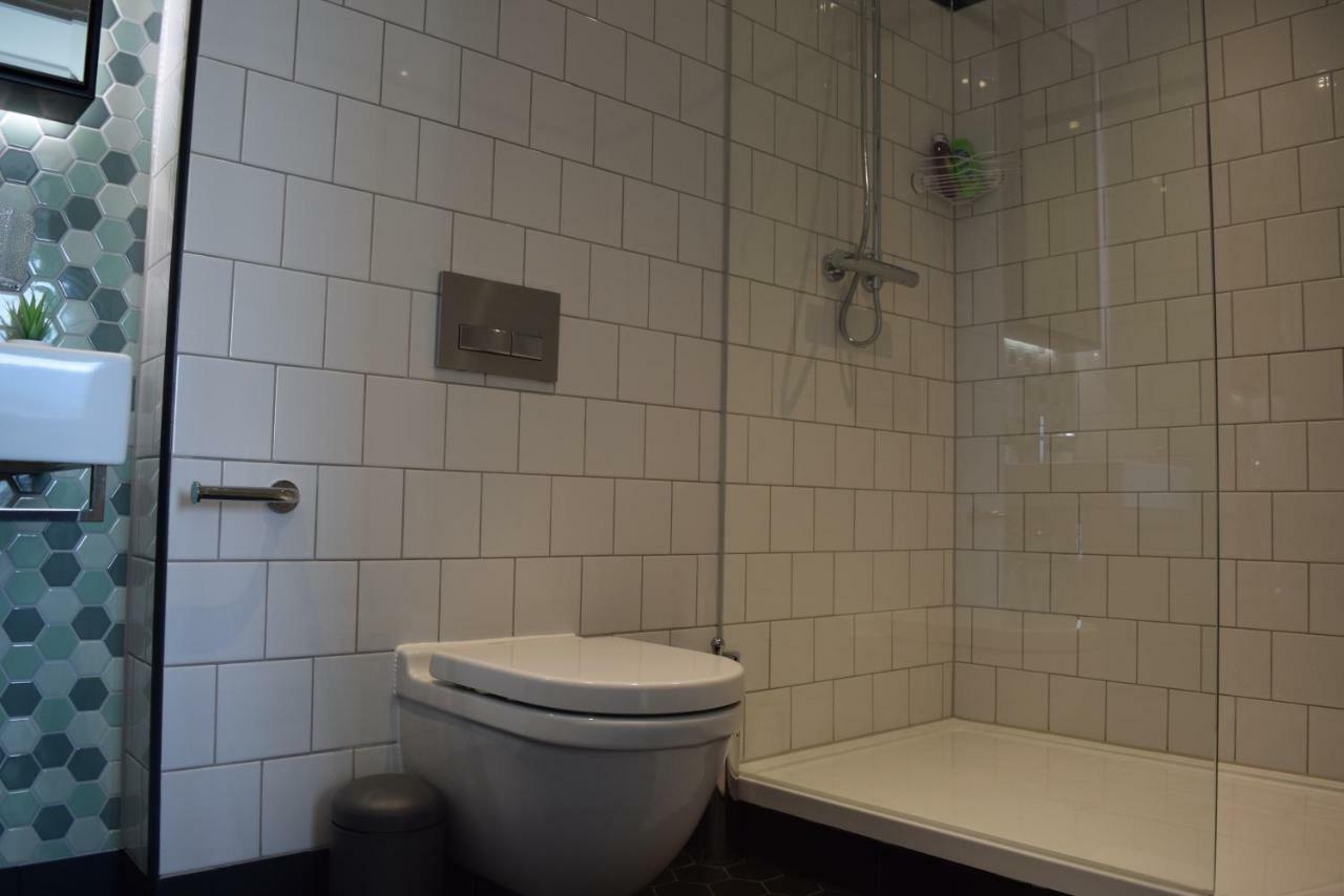Apartment Island 3 Bedroom Luxury Apartments, Canary Wharf