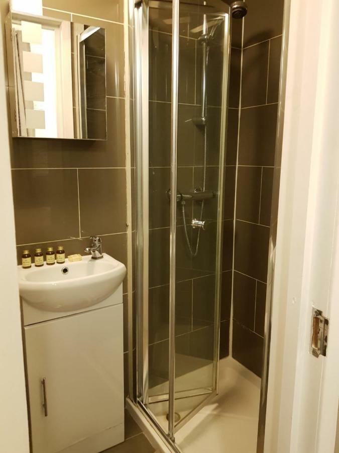 Tourian Lounge Hotel London