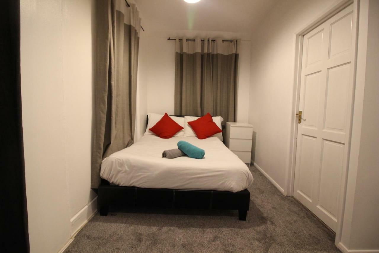 40 Red Church Street, E2 7dp * Londra