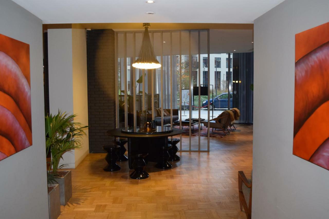 Island 3 Bedroom Luxury Apartments, Canary Wharf London
