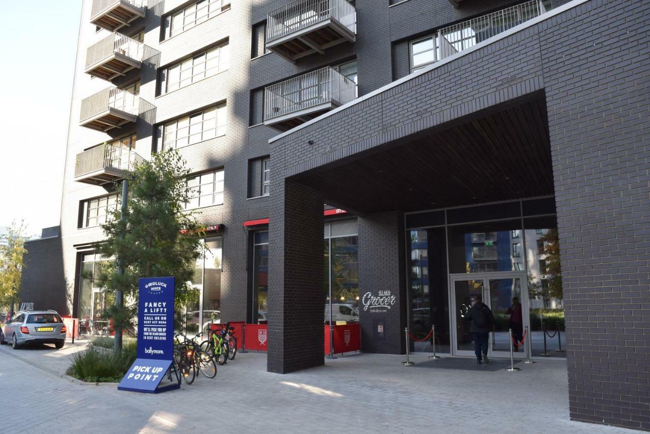 Island 3 Bedroom Luxury Apartments, Canary Wharf Apartment *