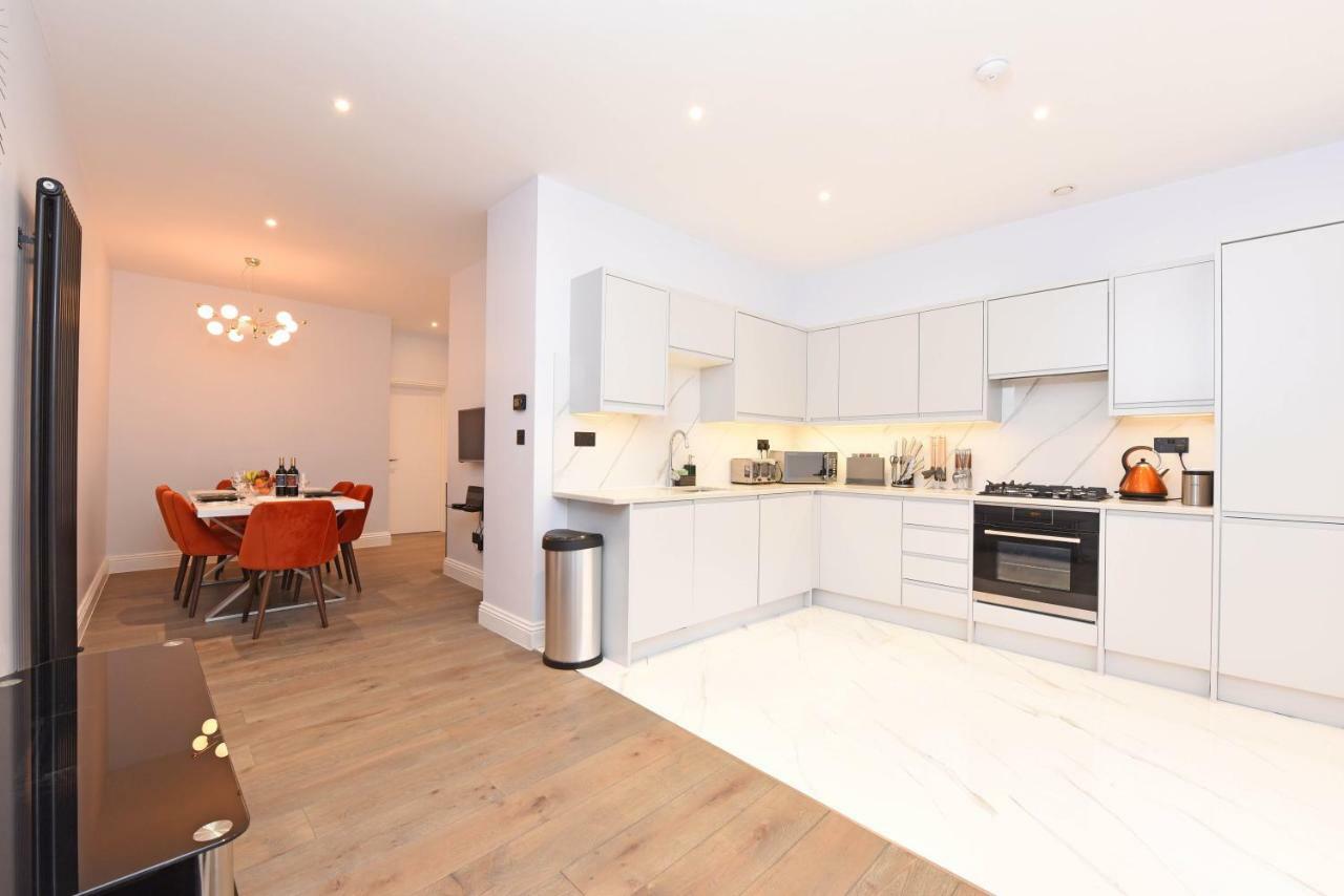 Stylish!! Spacious 2 & 3 Deluxe Near Victoria Station * Londen