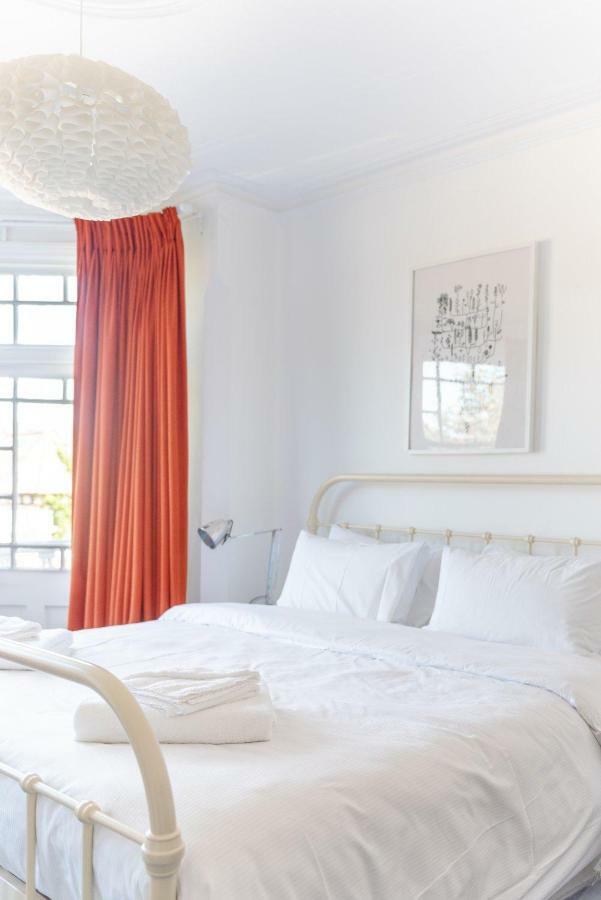 Feriehus Gorgeous, 4 Bed Victorian House In Dollis Hill London