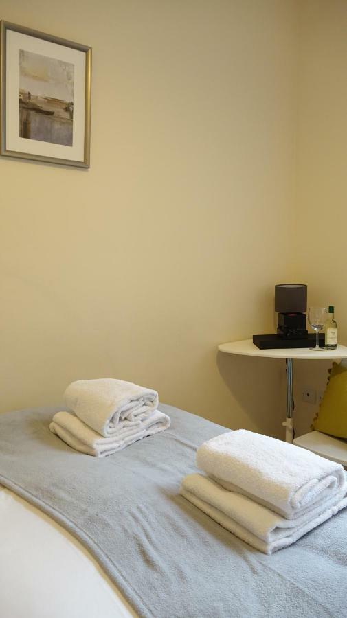 Privatunterkunft Heathrow Ensuite Rooms- Auto Check In