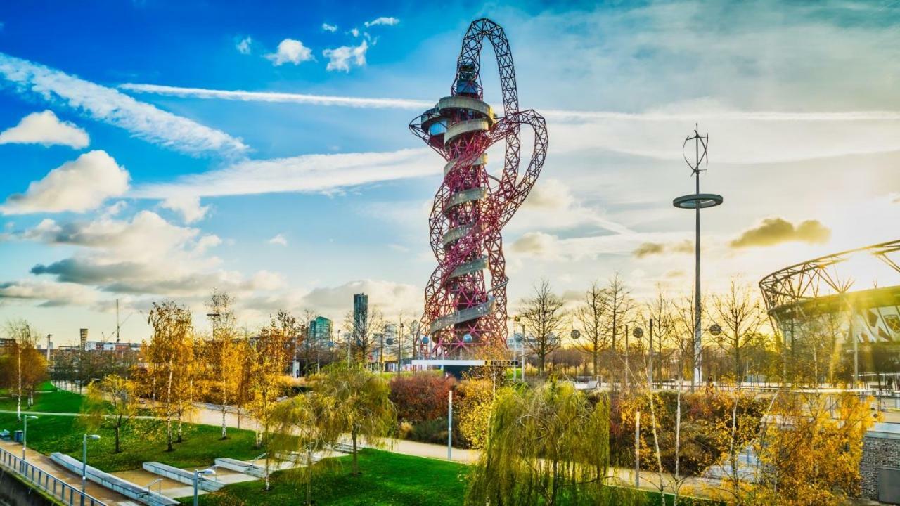 Top Floor Luxury And Spacious 2 Bedroom In Stratford Lejlighed London