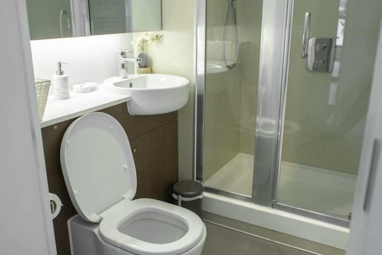 Top Floor Luxury And Spacious 2 Bedroom In Stratford Lejlighed *