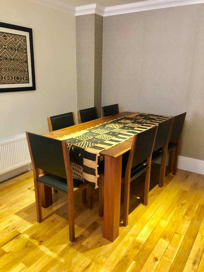 Stylish In Victoria & Westminster Appartement
