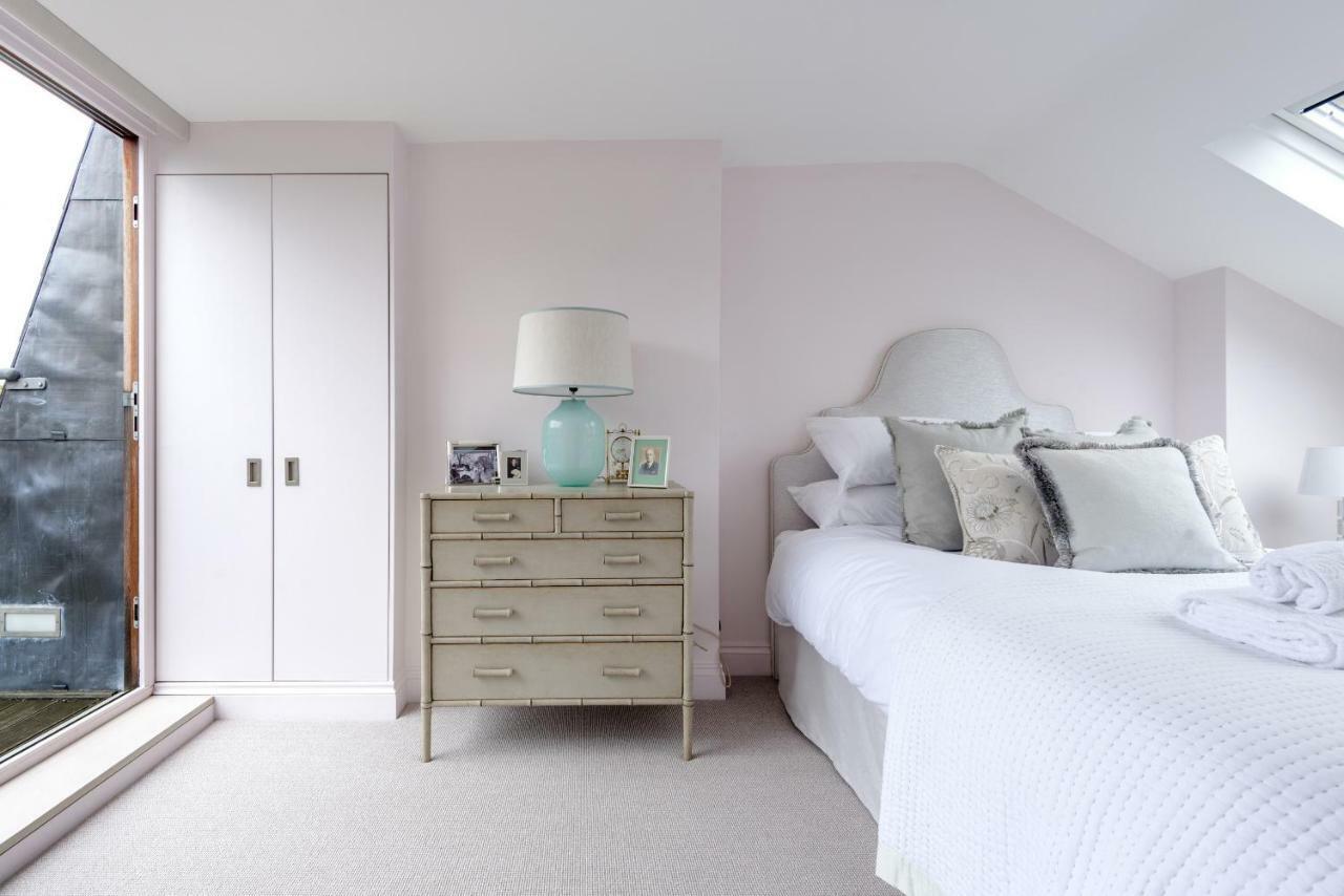 Feriehus Chic Wandsworth With Patio By Underthedoormat *