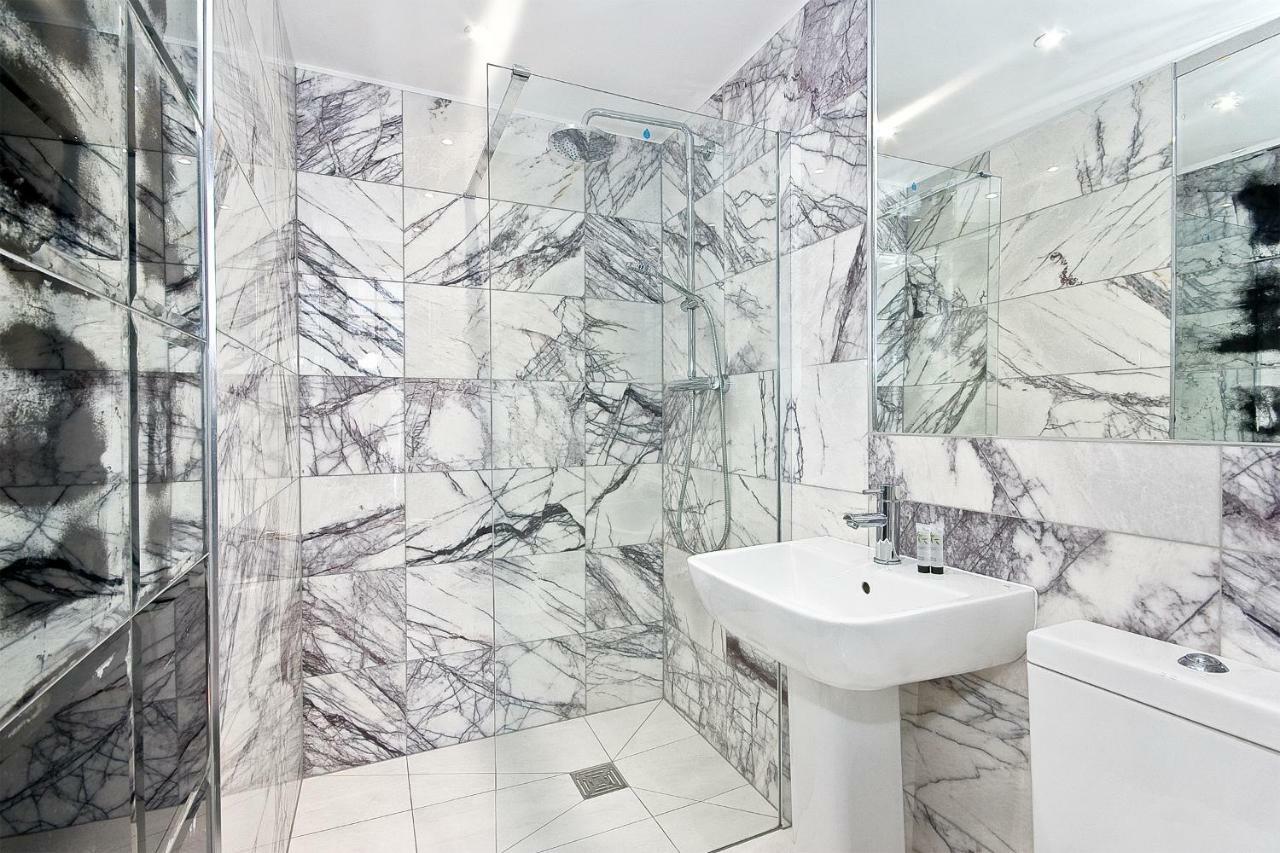 Apartment Marble Arch Studio London