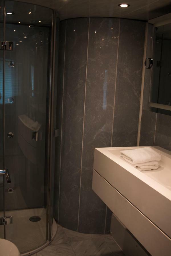 Hotel Absolute Pleasure Yacht 4*