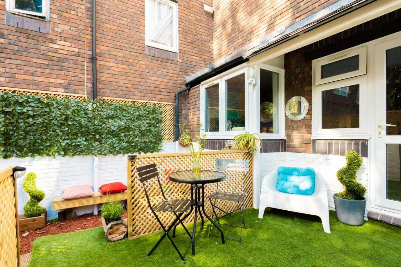 Tower Bridge Rainbow Guest house London