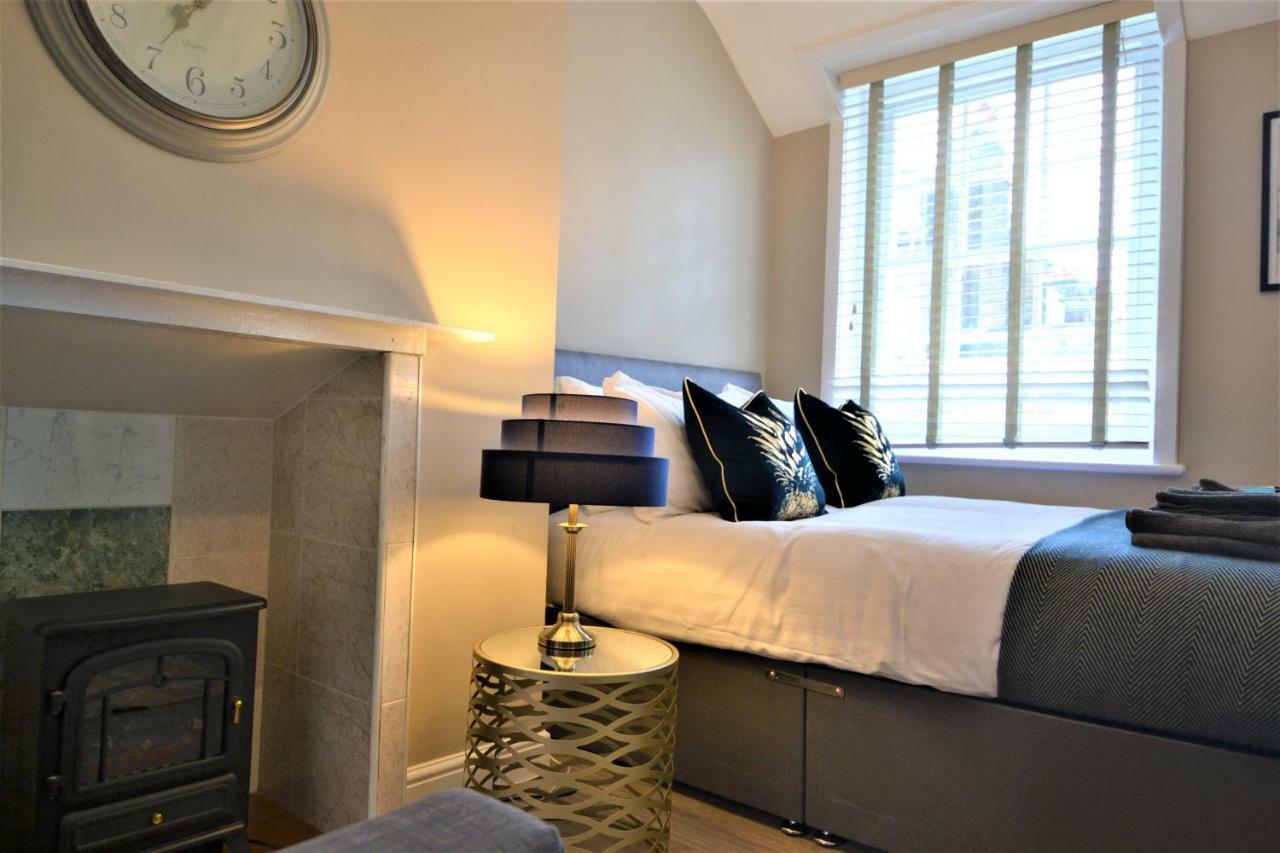 Marble Arch Studio Apartment *
