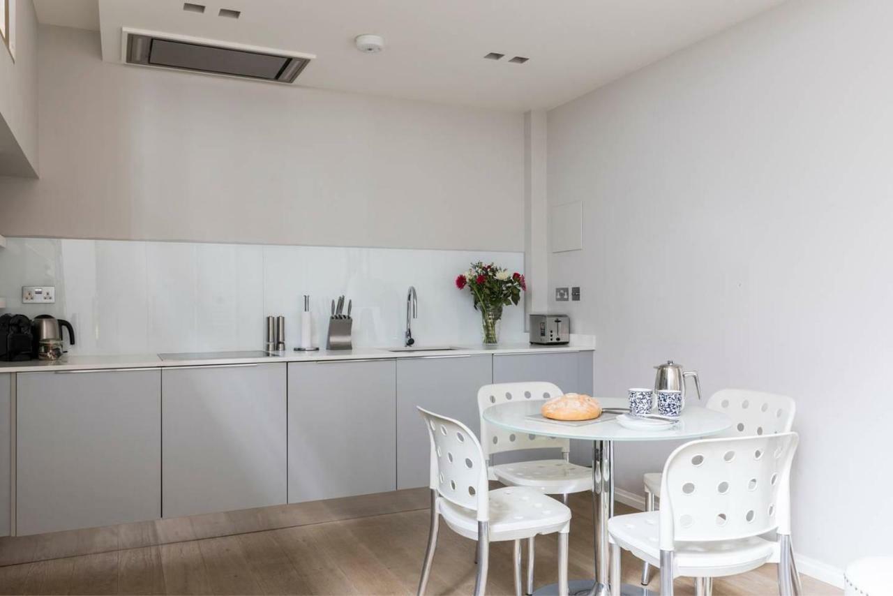 Apartment Luxury Modern Split Level 2br Covent Garden Apt *