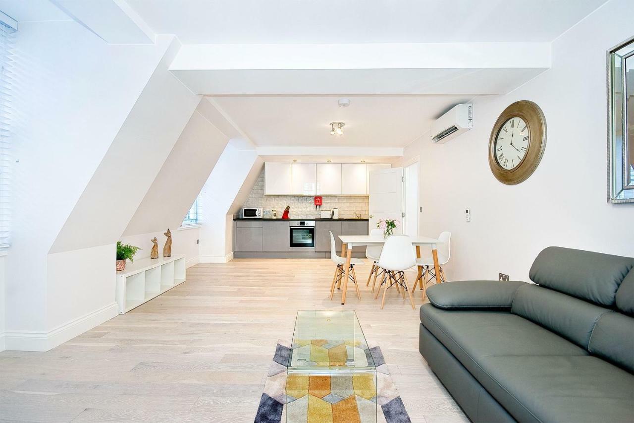Eldon Chambers Flat 2 By Living Feriehus
