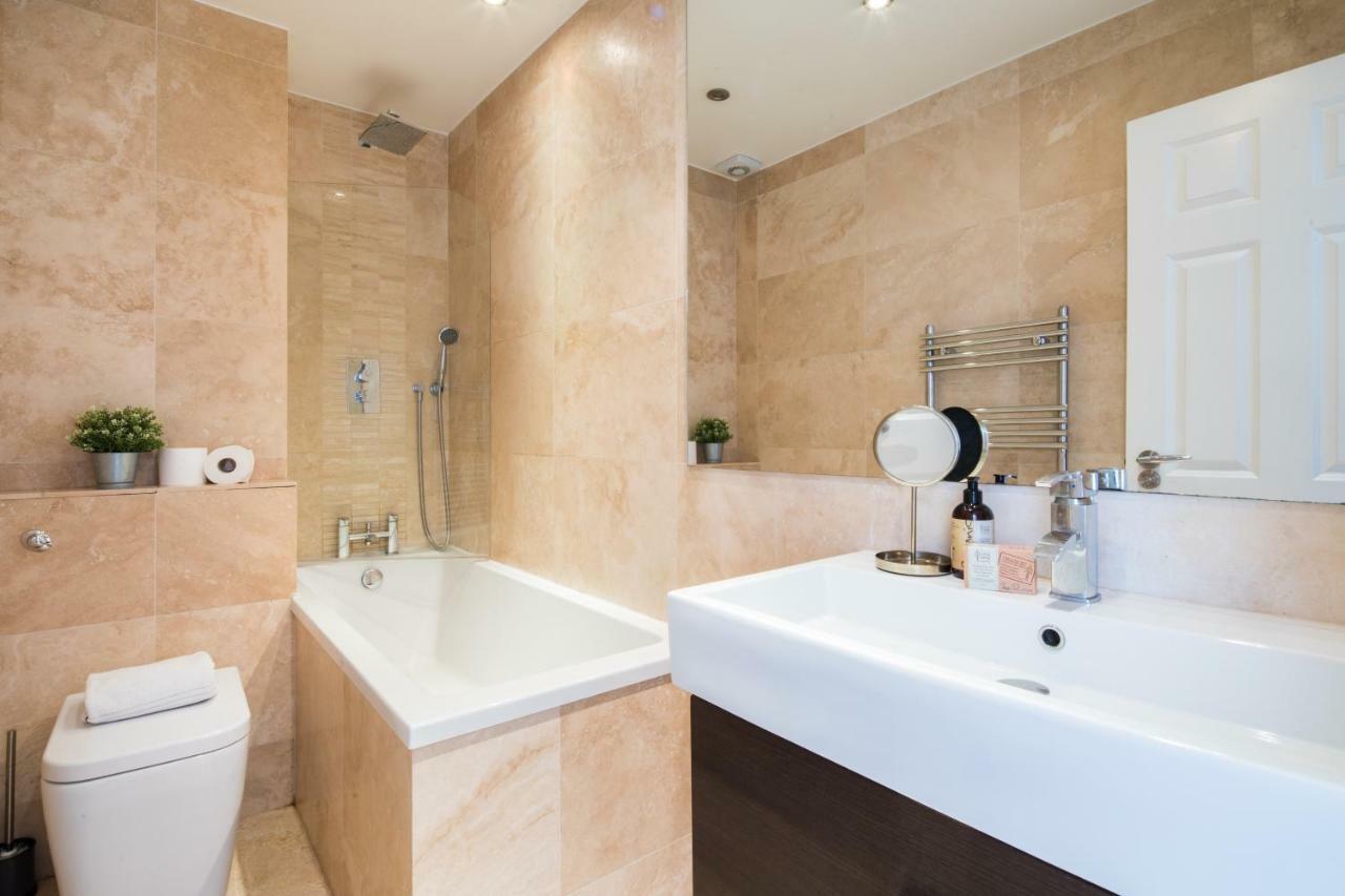 Leilighet Gloucester Terrace By Lime Street London