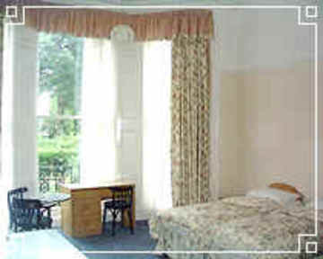 Hotell Blue Bells 3*