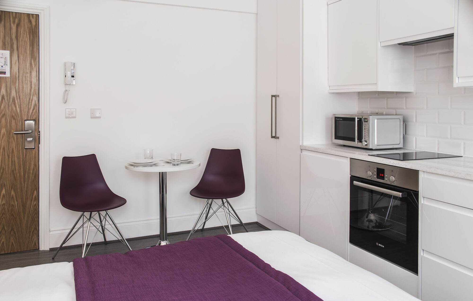 Smart Swiss 3* Londen
