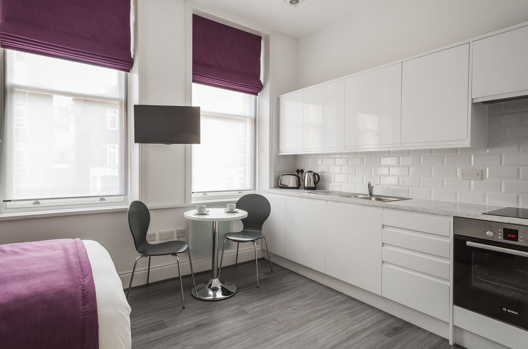 Smart Swiss 3* Londen