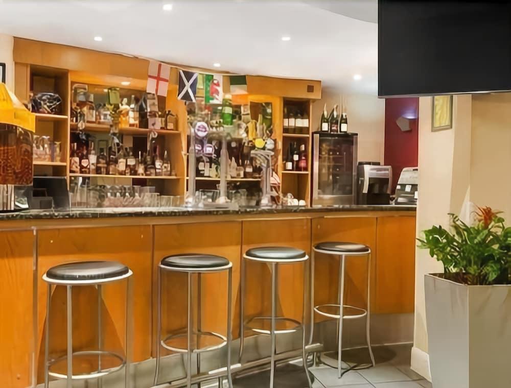 Hotel Waterloo Hub And