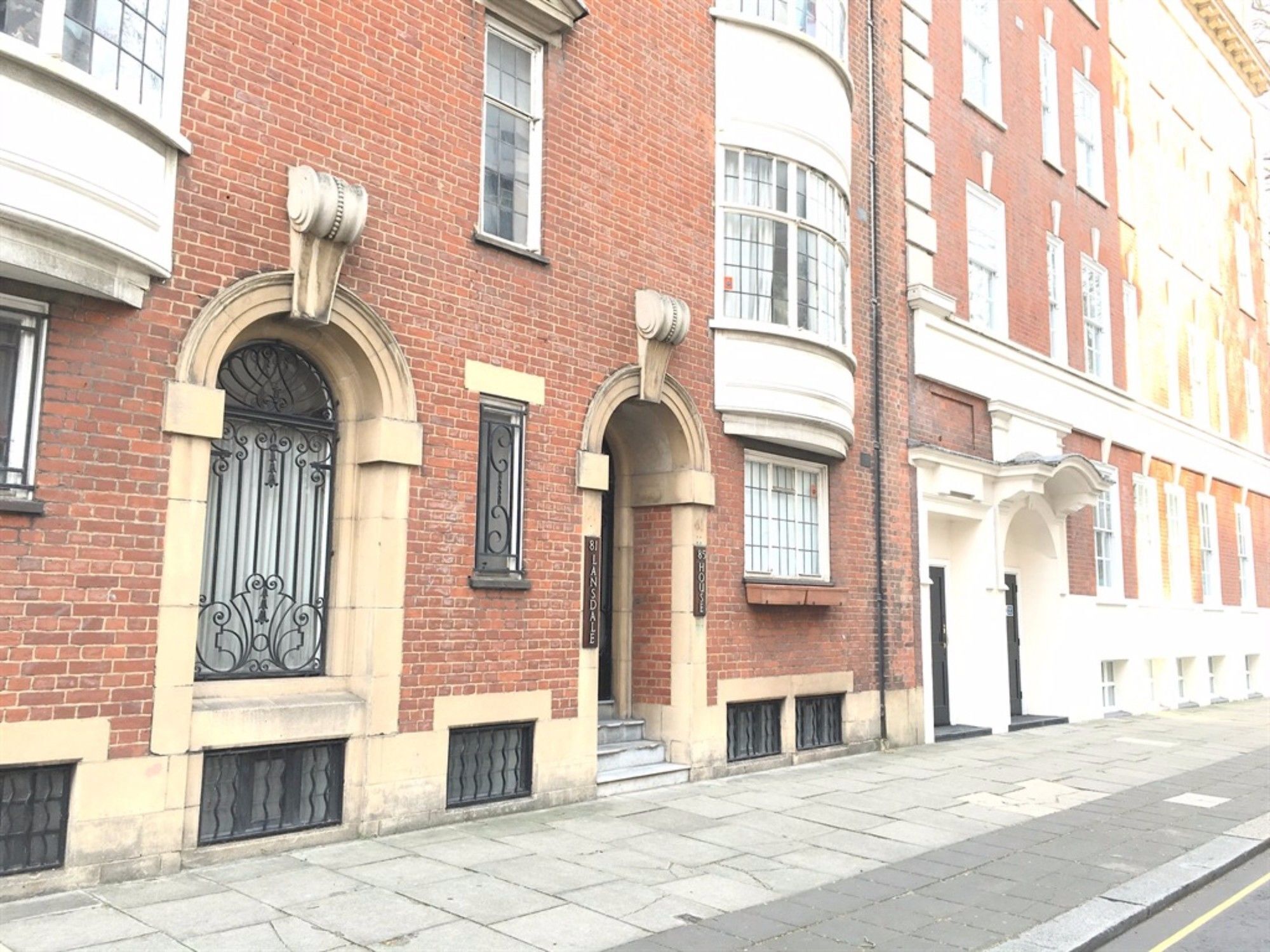 Westminster Studio Apartment